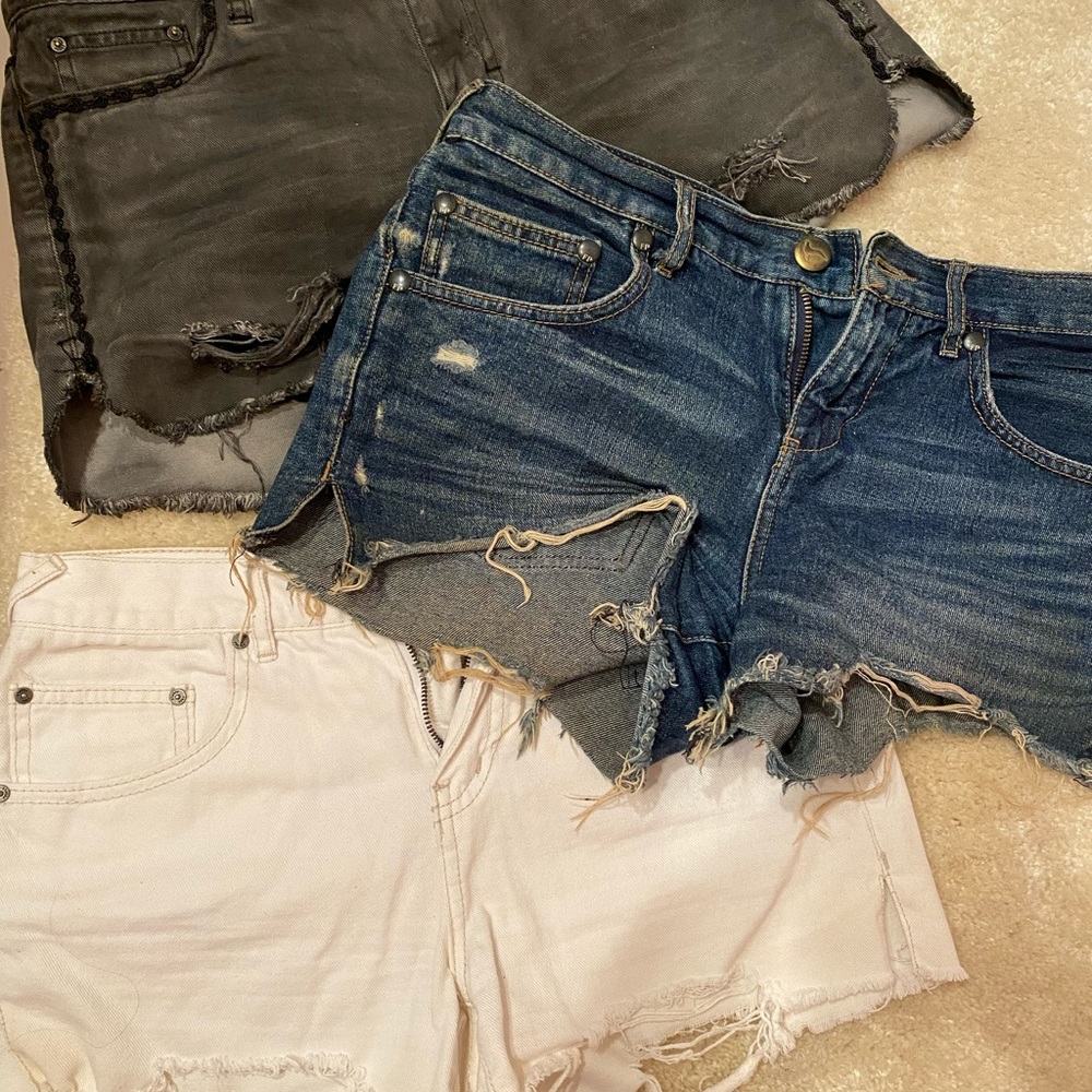 BUNDLE FREE PEOPLE SHORTS